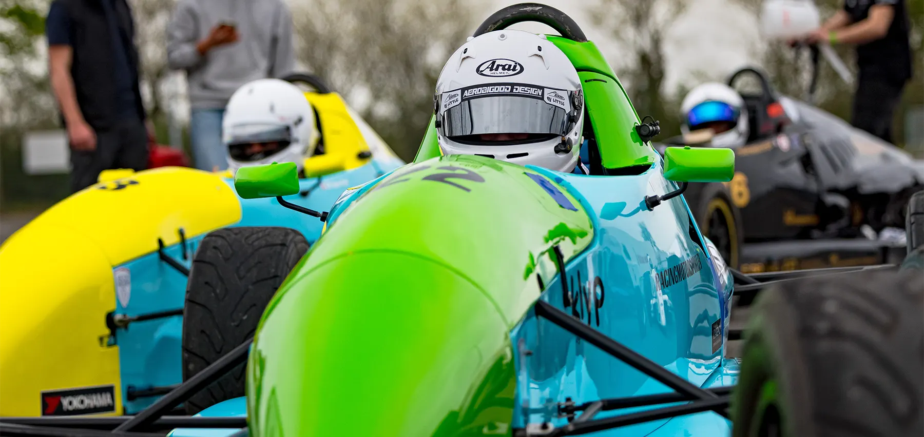 formule-ford-open-formula-series-grille-depart Formule Ford Zetec en pré-grille lors d’un week-end Open Formula Series
